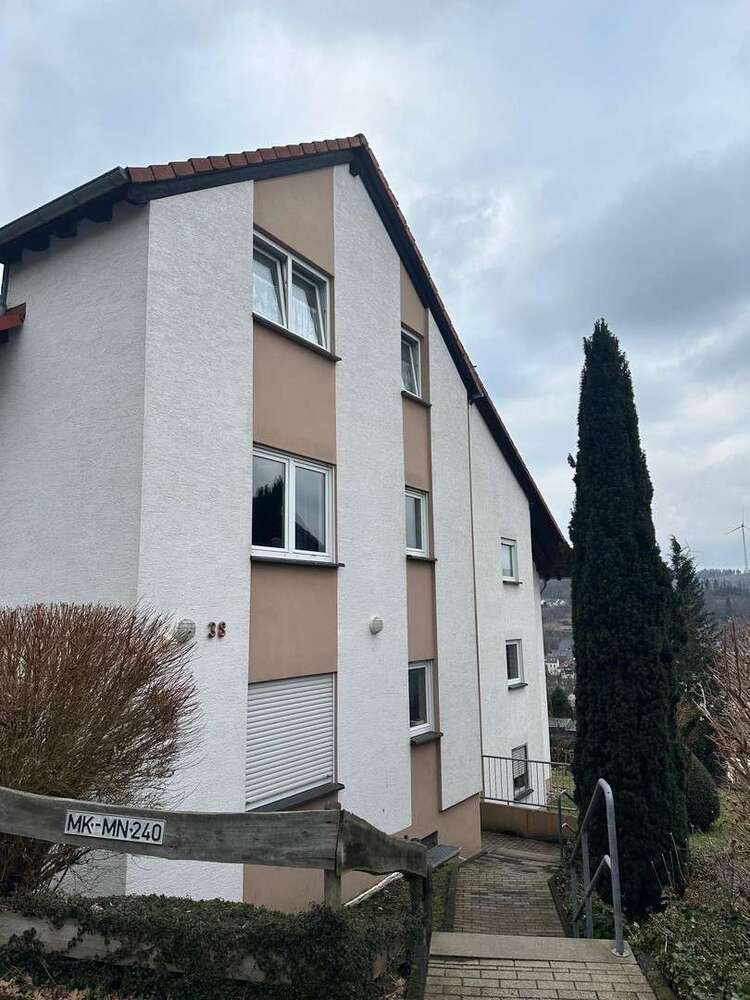 Wohnung zum Mieten in Neuenrade 790 € 106.52 m²