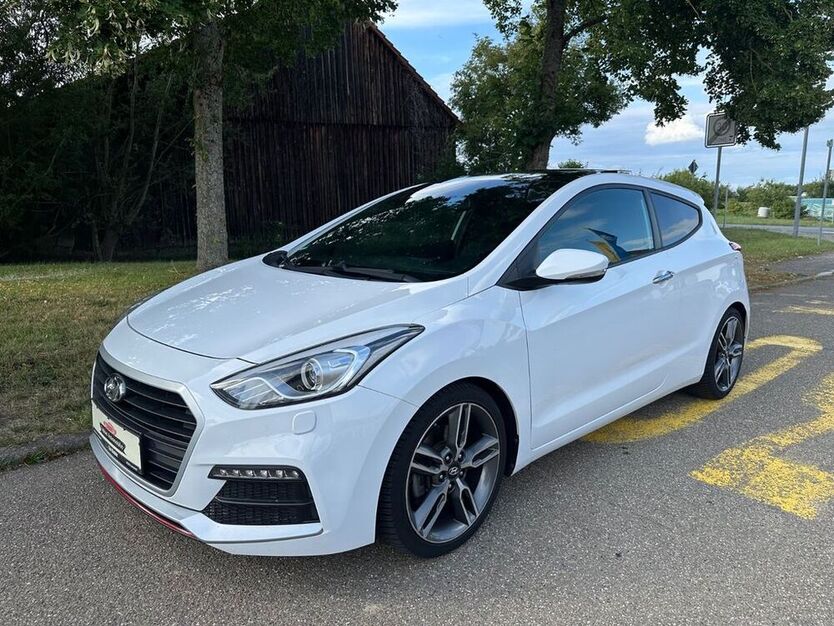 i30