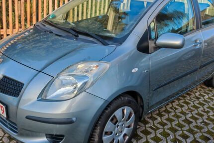 Toyota Yaris 262.000 km 1.490 &euro; Umpferstedt 99441