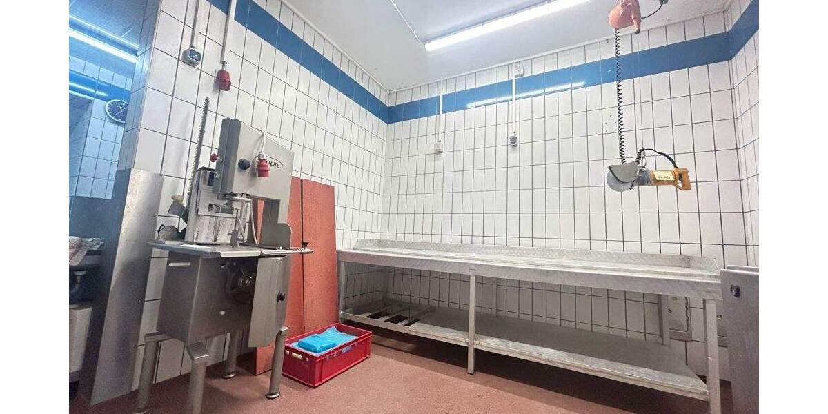 Wohnen und Arbeiten - Perfekt für die Lebensmittelbranche 6 zimmer