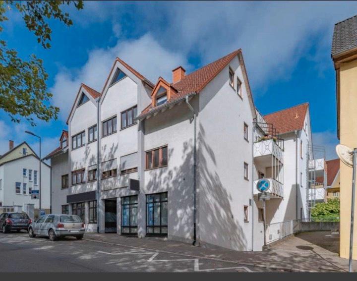 Dachgeschoßwohnung Villingen-Schwenningen Schwenningen - 4 Zimmer, 128 m&sup2;, 250.000&euro; | Angebot:26378749