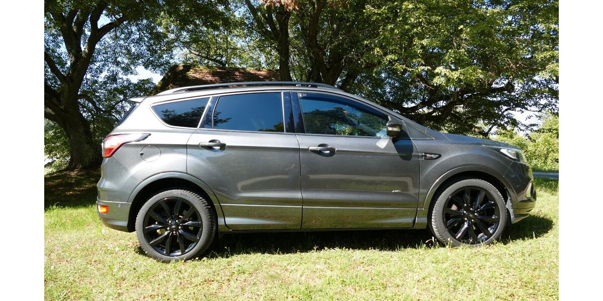 Ford Kuga 120.000 km 16.800 &euro; Böttigheim 97277