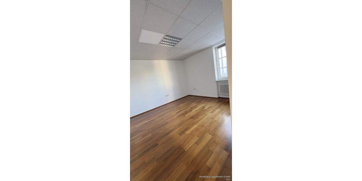 Gewerbeobjekt Eggenfelden - 3 Zimmer, 60 m&sup2;, 670&euro; | Angebot:26139197