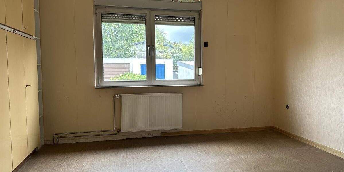 Einfamilienhaus Idar-Oberstein Oberstein - 4 Zimmer, 90 m&sup2;, 85.000&euro; | Angebot:25693872