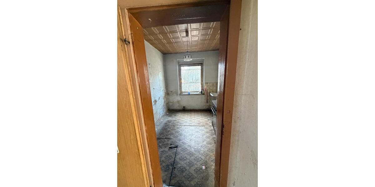 Einfamilienhaus Löbau - 6 Zimmer, 115 m&sup2;, 60.000&euro; | Angebot:26300231
