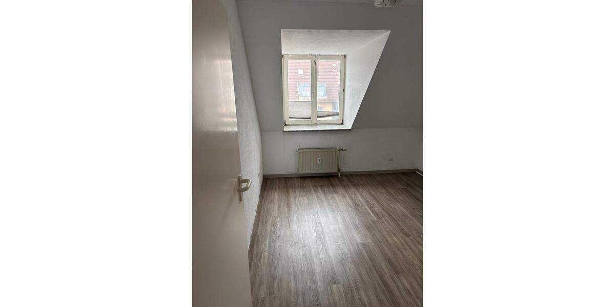 Maisonettenwohnung Machern - 5 Zimmer, 94 m&sup2;, 250.000&euro; | Angebot:25888015