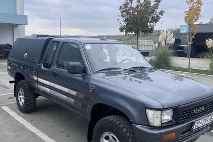 Toyota Hilux 370.000 km 17.000 &euro; Stuttgart, Landeshauptstadt 70173