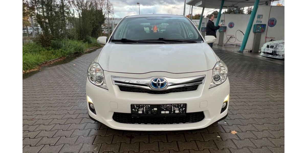 Toyota Auris 139.000 km 6.499 &euro; Germersheim 76726