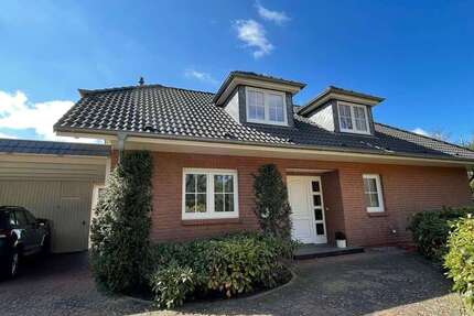 Haus zum Mieten in Adendorf 1.950 € 183 m² 5 zimmer