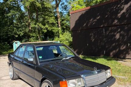 Mercedes-Benz 190 322.150 km 6.900 &euro; STUTTGART 70376