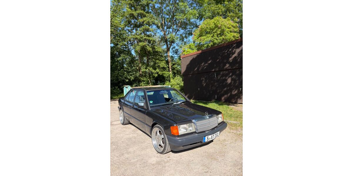 Mercedes-Benz 190 322.150 km 6.900 &euro; STUTTGART 70376