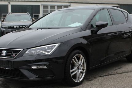 Seat Leon 96.016 km 13.990 &euro; Aicha 94529