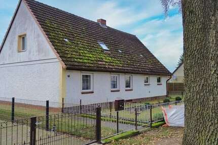 Haus zum Kaufen in Meyenburg 115.000 € 115 m² 5 zimmer