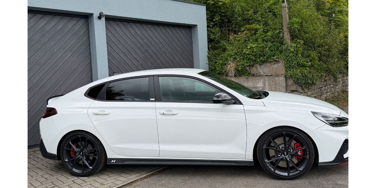 Hyundai i30 72.000 km 26.699 &euro; Mühlacker 75417