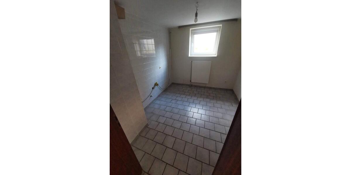 Etagenwohnung Volkmarsen - 3 Zimmer, 94 m&sup2;, 650&euro; | Angebot:26365806
