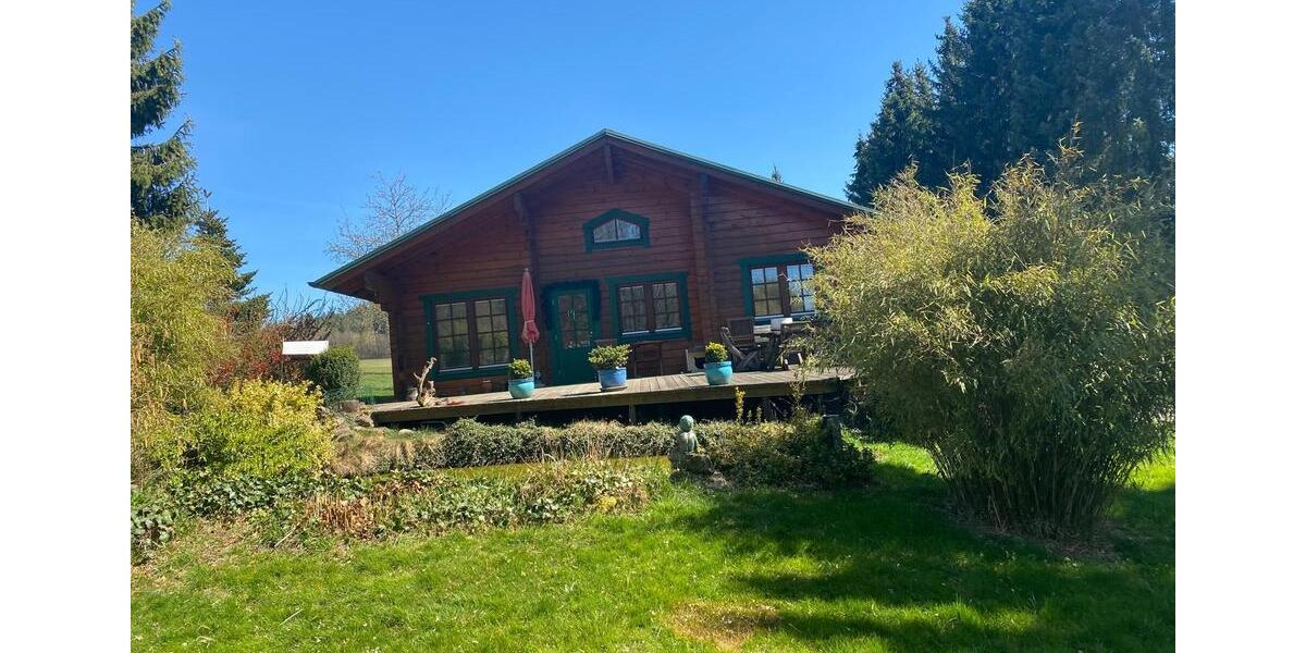 Einfamilienhaus Bad Hersfeld - 3 Zimmer, 120 m&sup2;, 1.000&euro; | Angebot:25408297