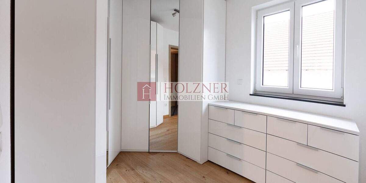 Doppelhaushälfte Altdorf Aich - 5 Zimmer, 152 m&sup2;, 2.100&euro; | Angebot:23886598