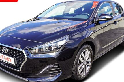 Hyundai i30 53.327 km 14.990 &euro; Berlin 12683