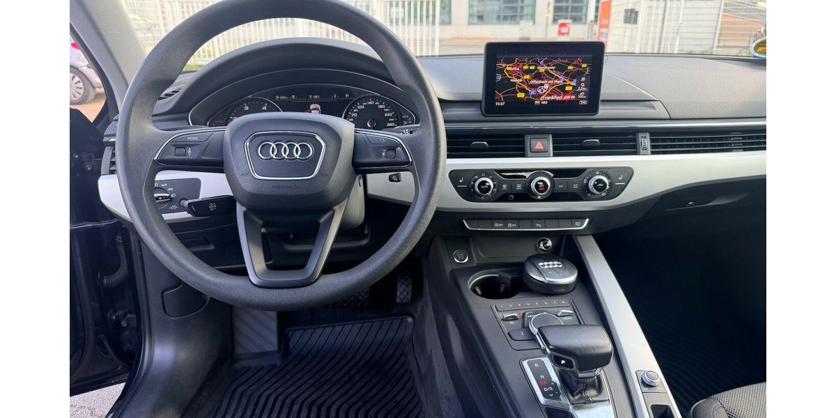 Audi A4 2.0 TDI S-Tronic/150PS/Navi/AHK/TOP 116.010 km 15.290 &euro; Frankfurt 60386