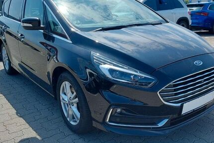 Ford S-Max 73.323 km 24.650 &euro; Briesen 03096