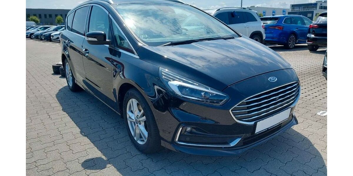 Ford S-Max 73.323 km 24.650 &euro; Briesen 03096