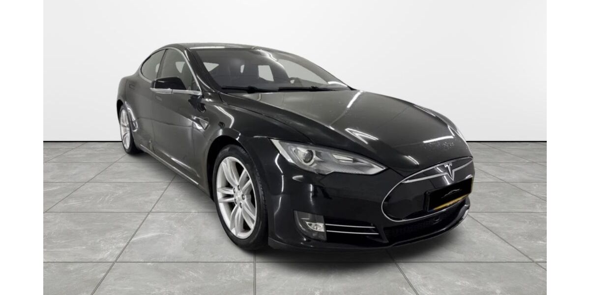 Tesla Model S 322.000 km 16.499 &euro; Espelkamp 32339