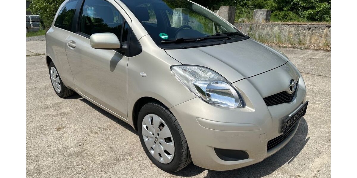 Toyota Yaris 178.123 km 4.250 &euro; Zeulenroda Triebes 07937