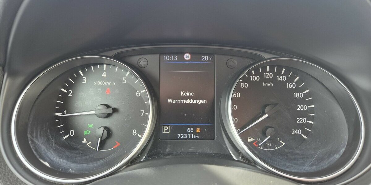 Nissan Qashqai Akari, Kamera, Android Auto, Panoramadach, 72.315 km 18.790 &euro; Rodgau 63110
