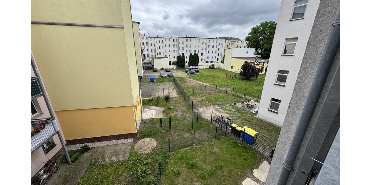 Direkte Innenstadtlage! möblierte 2 Zimmerwohnung mit Balkon! - Etagenwohnung Gera Debschwitz | Angebot:26876779
