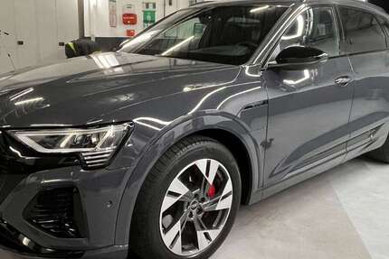 Audi Q8 22.700 km 48.999 &euro; Geislingen 73312