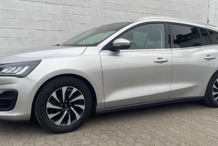 Ford Focus 140.320 km 9.900 &euro; Pfungstadt 64319