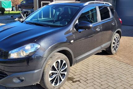 Nissan Qashqai 196.000 km 6.990 &euro; Schönbek 24582