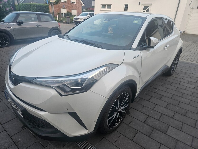 Toyota CHR 81.367 km 19.000 € Herten 45699