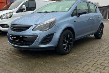 Opel Corsa 83.000 km 5.600 &euro; Kühren 04808