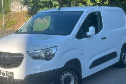 Opel Combo 163.206 km 7.350 &euro; Essen 45139