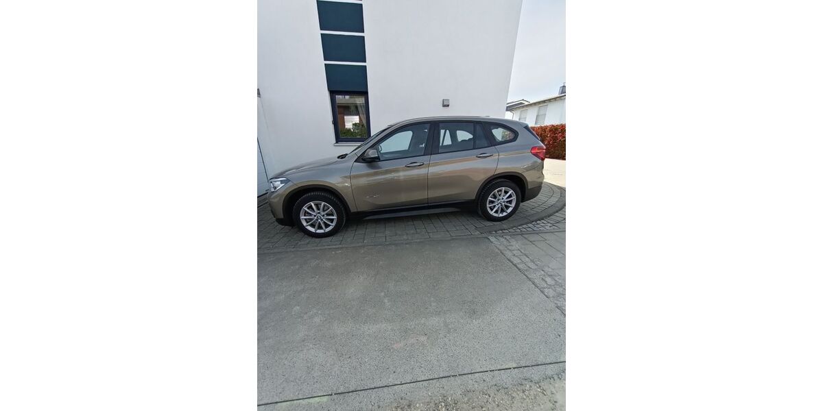 BMW X1 54.735 km 18.900 &euro; Radolfzell 78315
