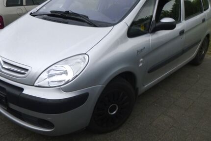 Citroen Xsara Picasso 88.000 km 3.990 € Oberkrämer 16727