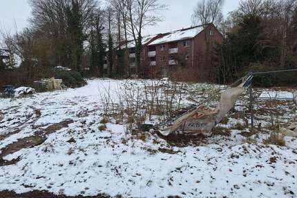 Grundstück in Oldenburg 1.100.000 € 1210 m²