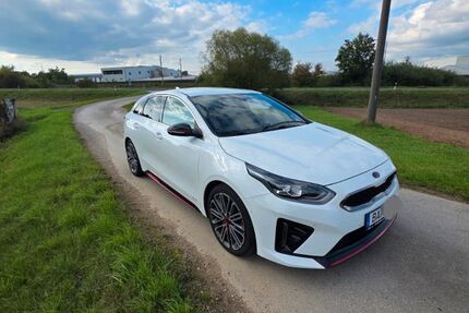 Kia pro ceed / ProCeed 123.900 km 16.900 &euro; Bamberg 96047
