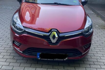 Renault Clio 81.334 km 8.500 &euro; Berlin 12049