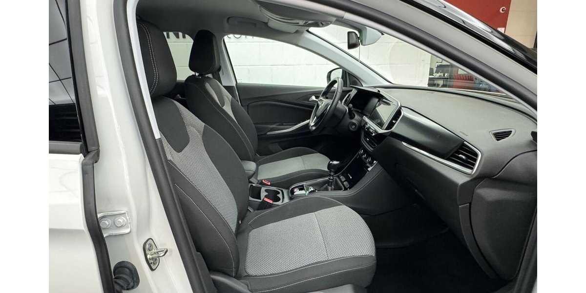 Opel Grandland 1.2 Turbo GS Line CarPlay Cam 35.140 km 16.830 &euro; Lich 35423