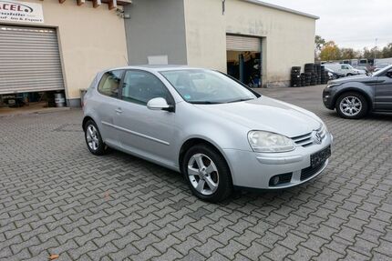 VW Golf 199.325 km 999 &euro; Bendorf 56170