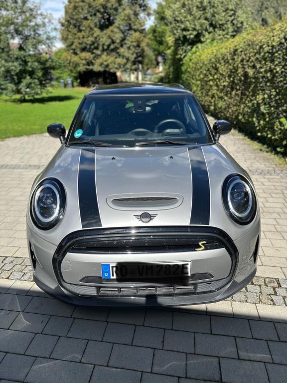 Mini Cooper SE 17.900 km 19.900 € Edling 83533