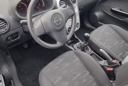 Opel Corsa 84.690 km 4.990 &euro; Regensburg 93059