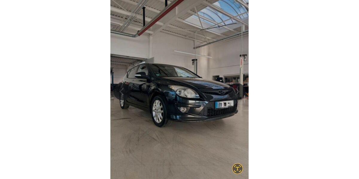 Hyundai i30 160.000 km 4.700 &euro; Hamm 59063