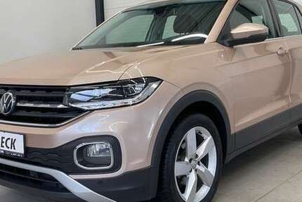 VW T-Cross 89.726 km 14.980 &euro; Cloppenburg 49661