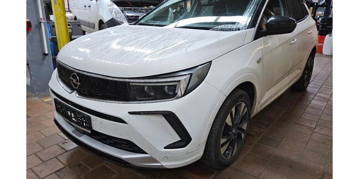 Opel Grandland (X) 112.290 km 15.880 &euro; Ober-Ramstadt 64372