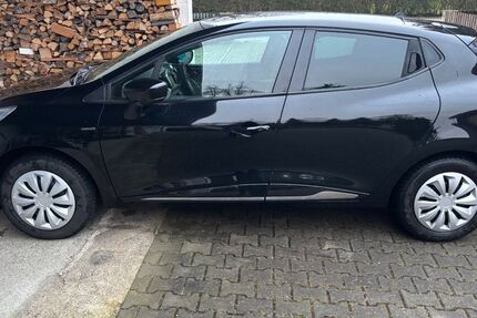 Renault Clio 78.400 km 6.900 &euro; Moosinning 85452