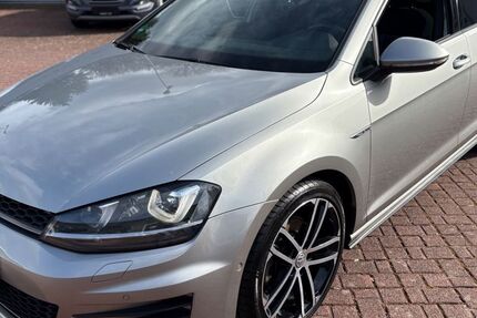 VW Golf 127.500 km 15.990 &euro; Freudenberg 57258