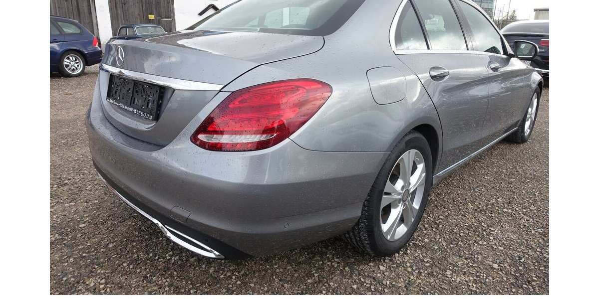 Mercedes-Benz C 250 Lim. 4Matic BlueTEC / d Distr. LED Burmester 175.800 km 18.950 &euro; Neumarkt/OPf 92318